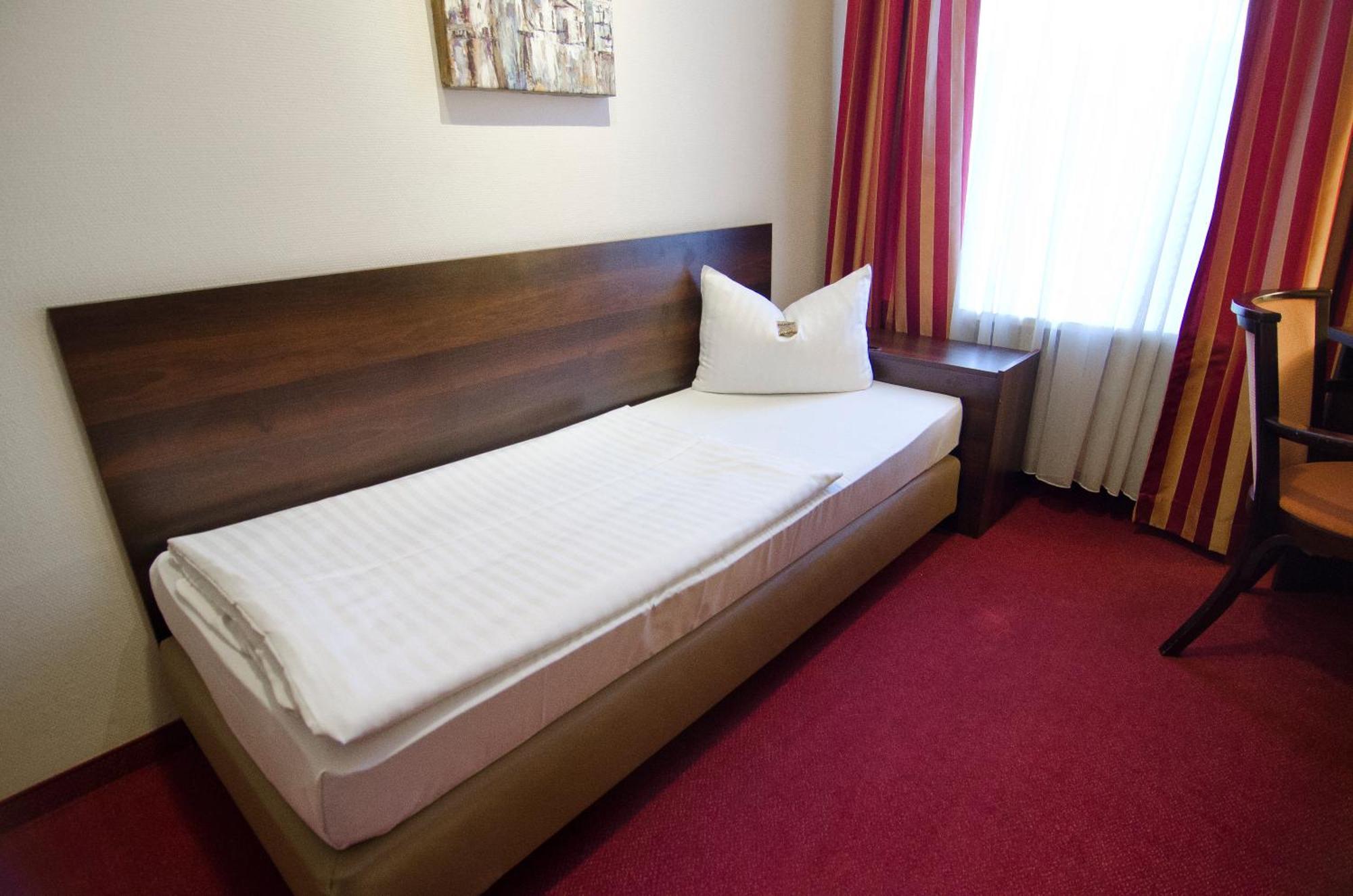 Hotel Polo Am Zob Hamburg Szoba fotó
