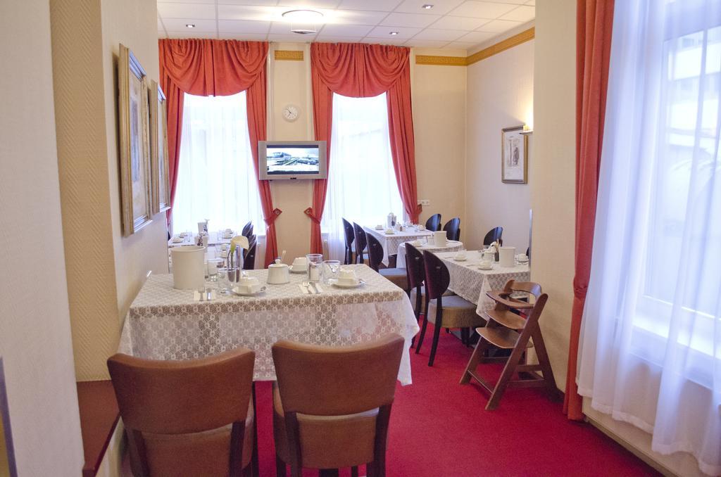 Hotel Polo Am Zob Hamburg Kültér fotó