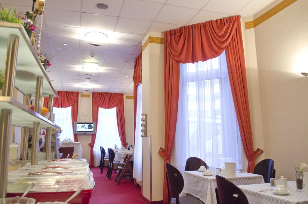 Hotel Polo Am Zob Hamburg Kültér fotó